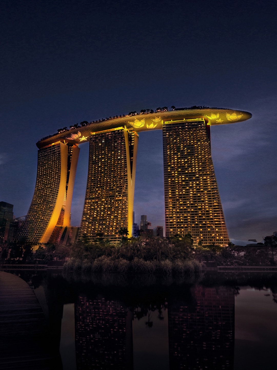 ARCHITECTURAL LIGHT-UP