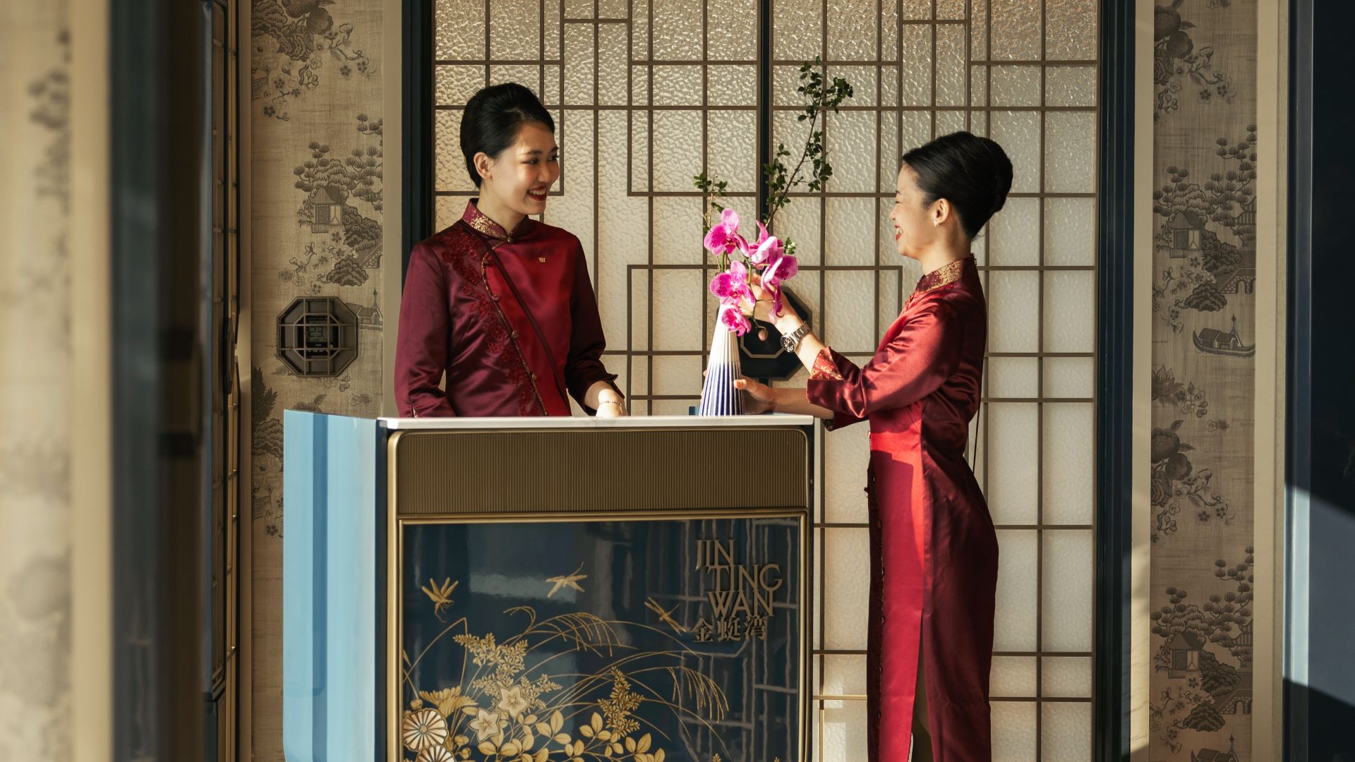 OPERASIONAL MAKANAN DAN MINUMAN