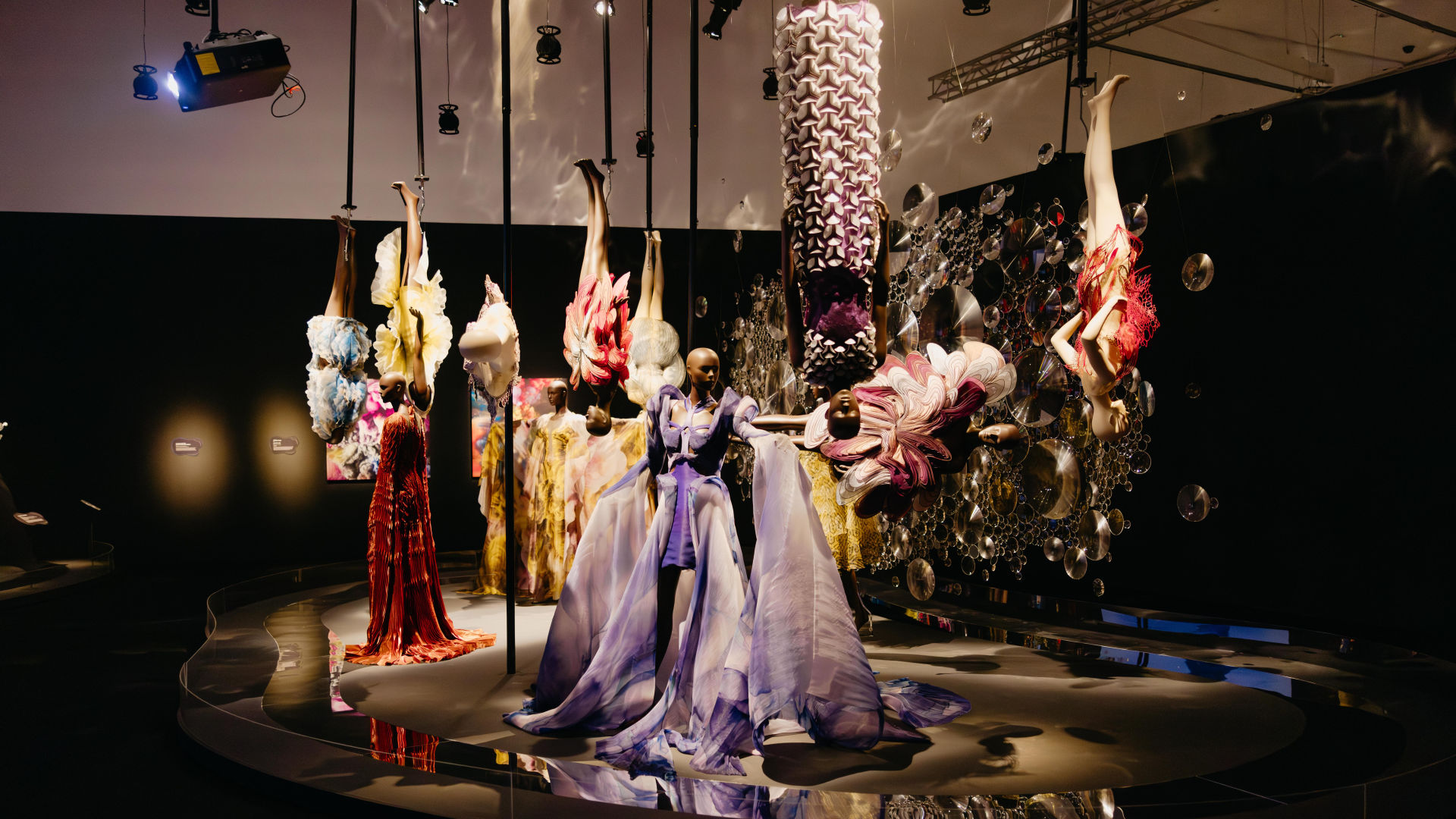 Iris van Herpen - The World of Fashion