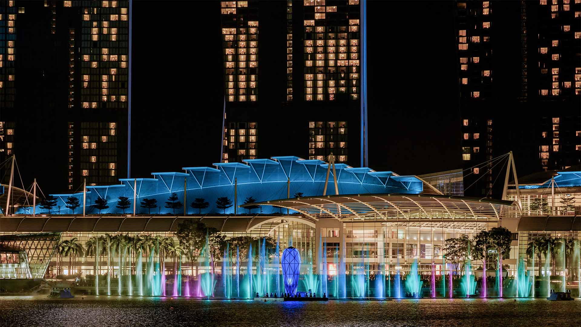 Spectra, pertunjukan cahaya untuk Anda nikmati di Singapura pada malam hari
