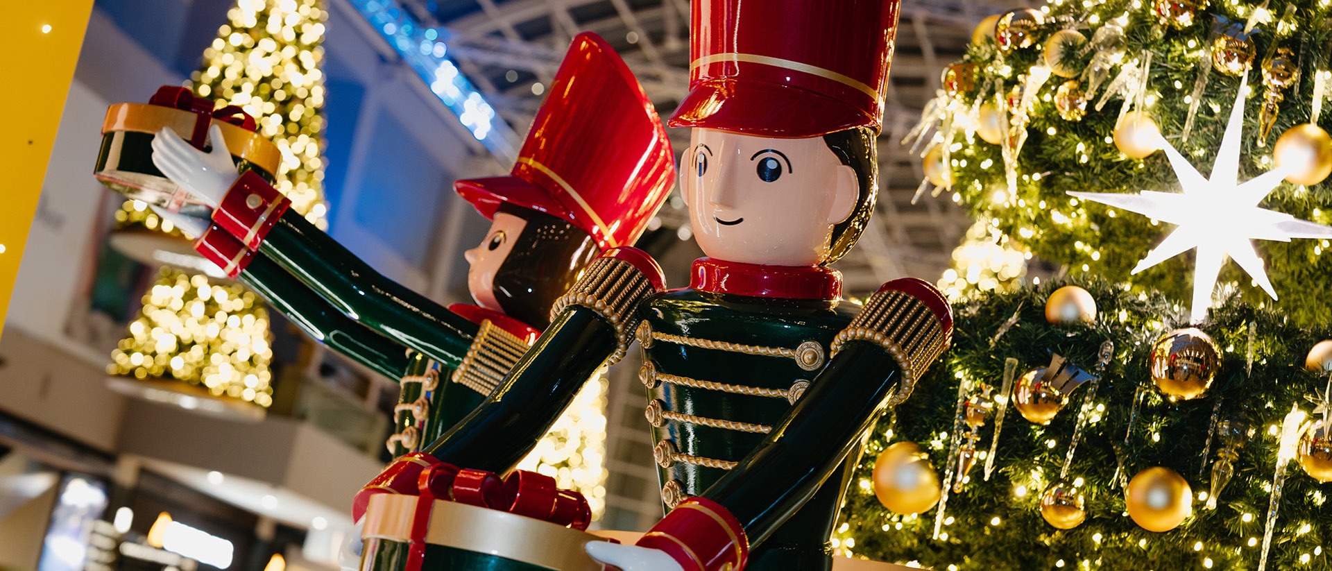 Nutcracker di Marina Bay Sands untuk merayakan Natal 2025 di Singapura