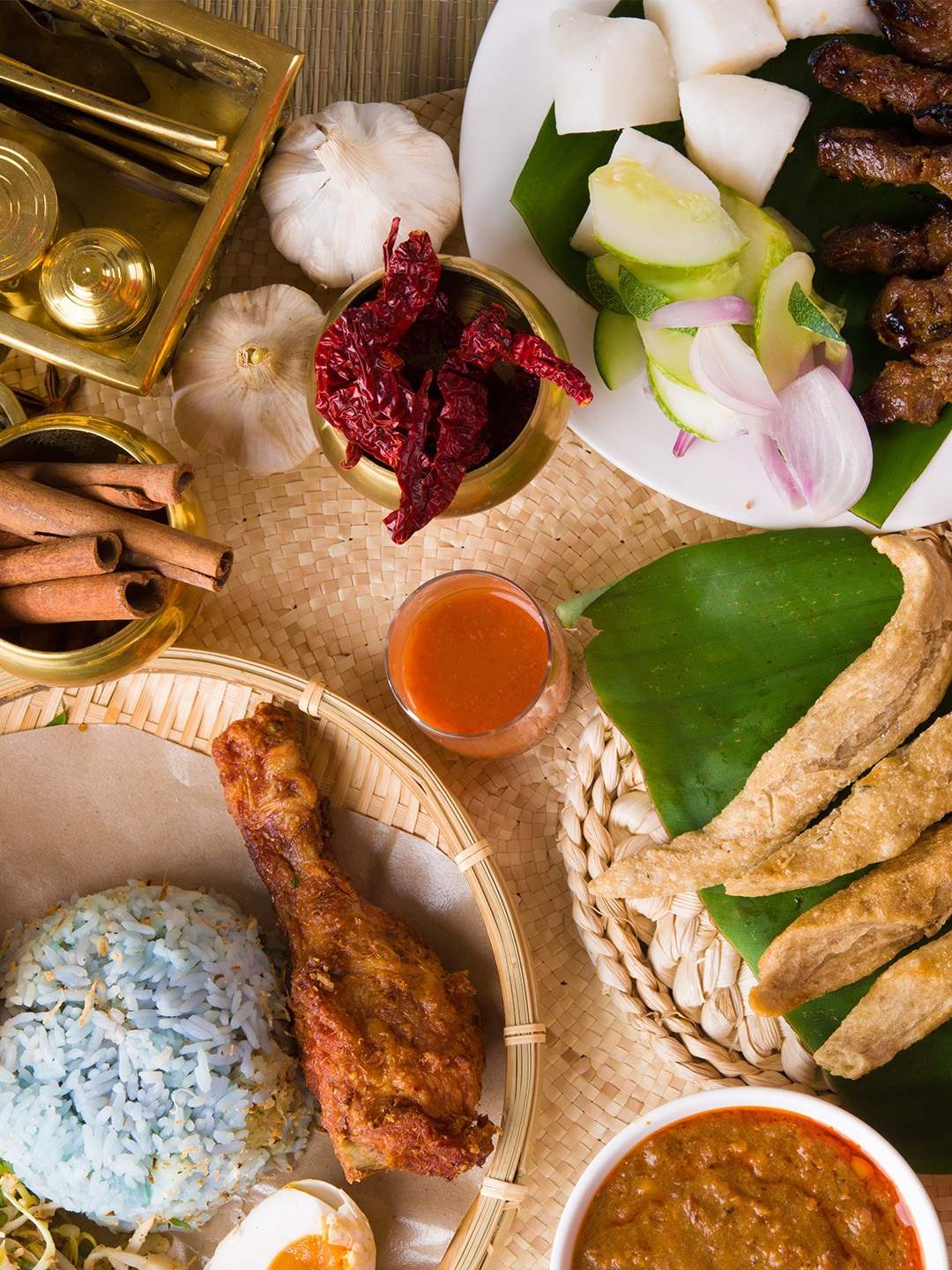 Ragam sajian makanan Halal 