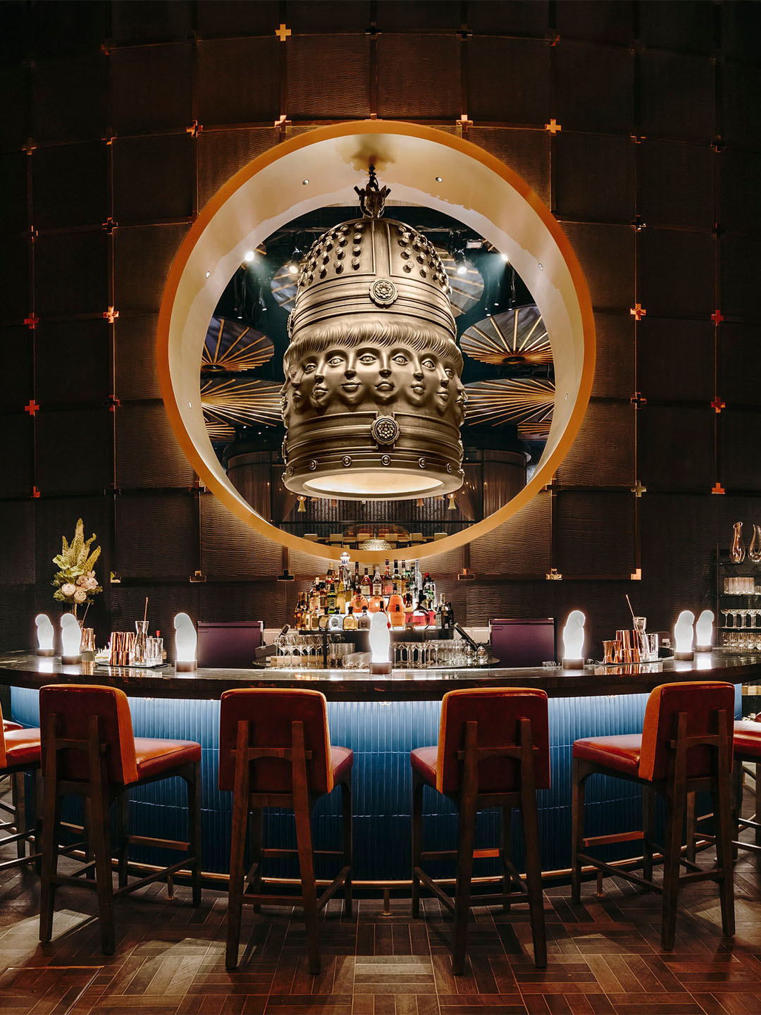 Area bar di salah satu Restoran Jepang terbaik di Singapura