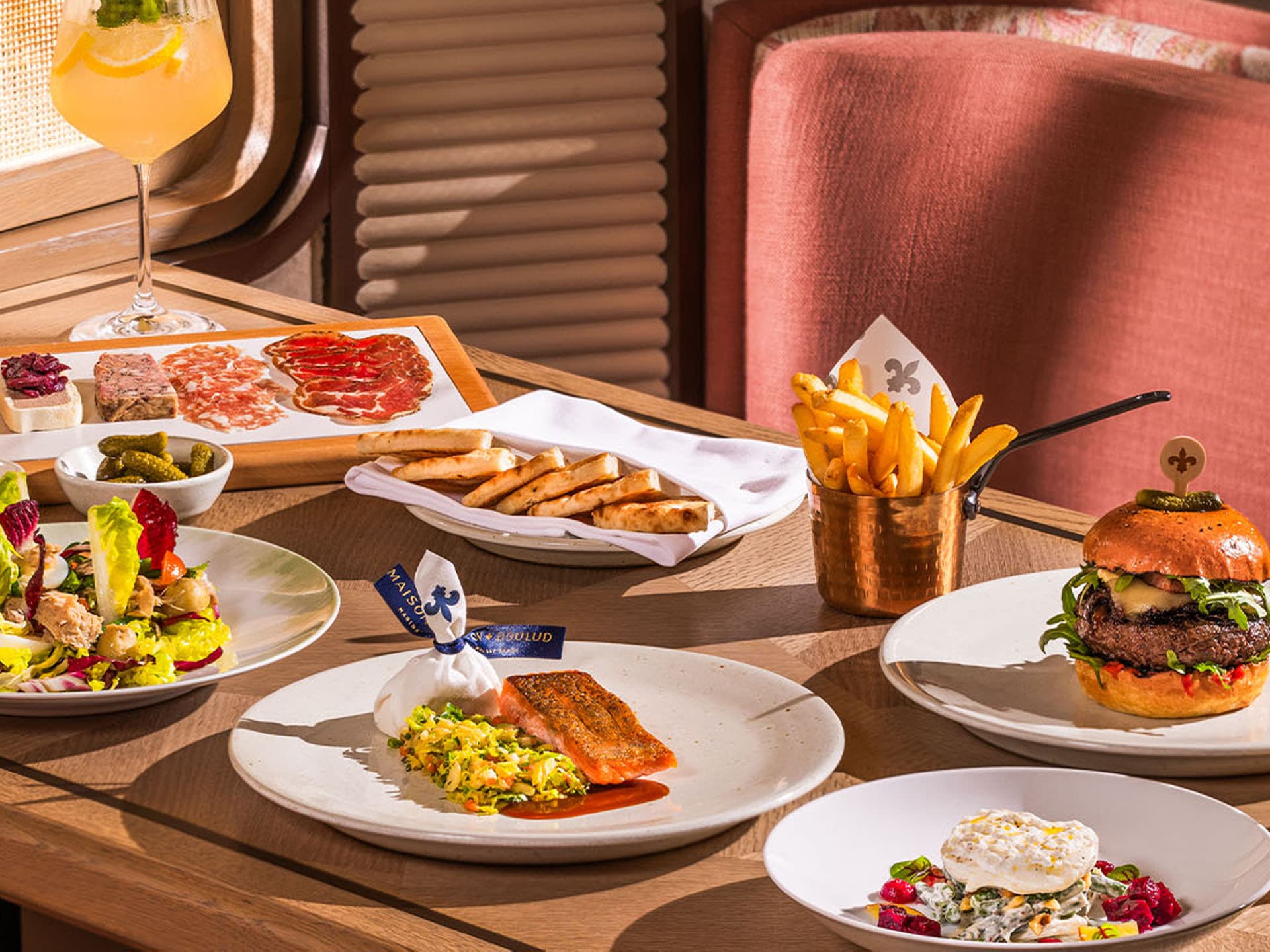 Sajian sarapan berkelas di restoran Barat terbaik di Singapura, Marina Bay Sands