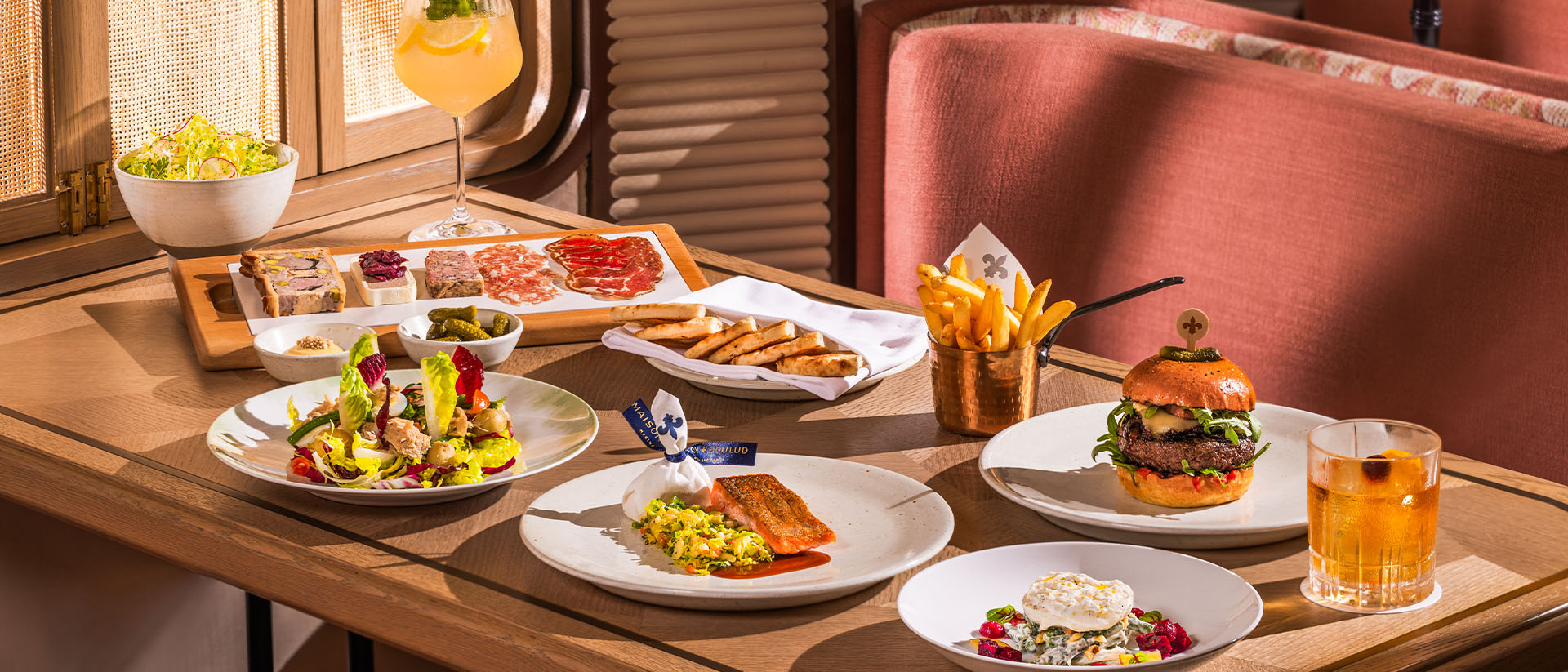 Sajian sarapan berkelas di restoran Barat terbaik di Singapura, Marina Bay Sands