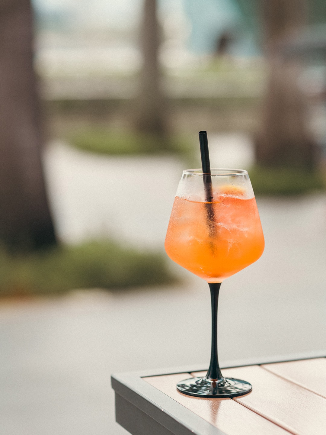 Le Noir Happy Hour