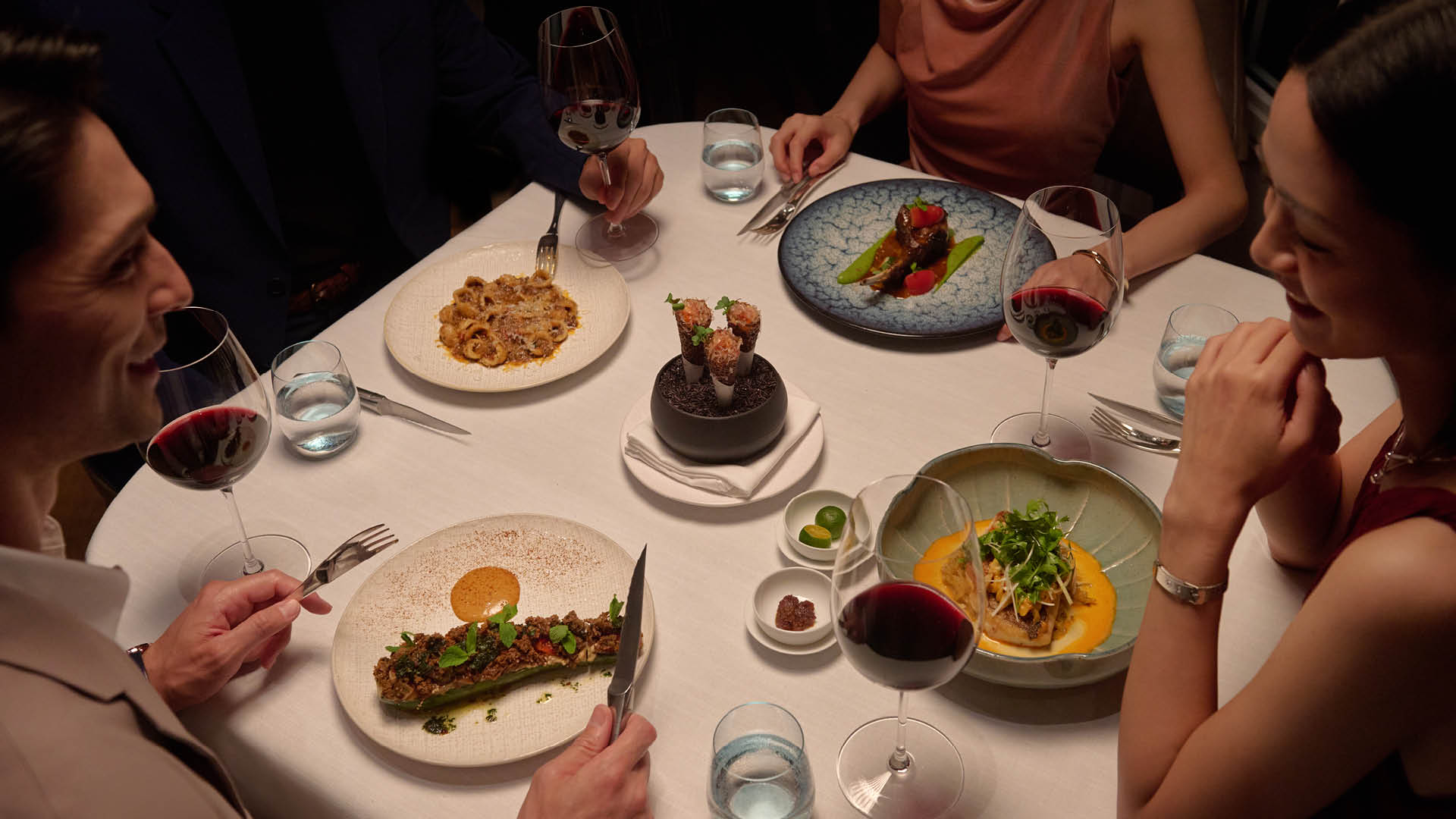 Spago Dining Room Gallery 6
