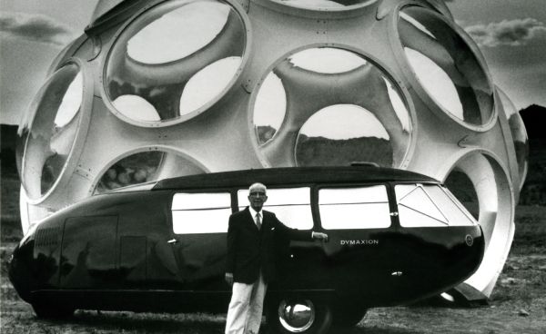 Nikmati potongan hingga 55% untuk tiket Radical Curiosity: In the Orbit of Buckminster Fuller