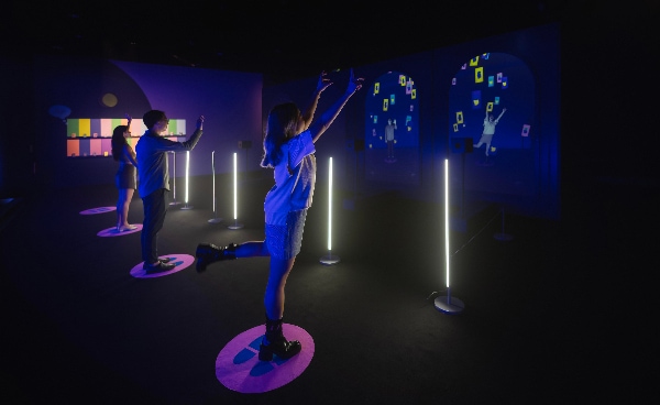 Mirrors of Tomorrow 