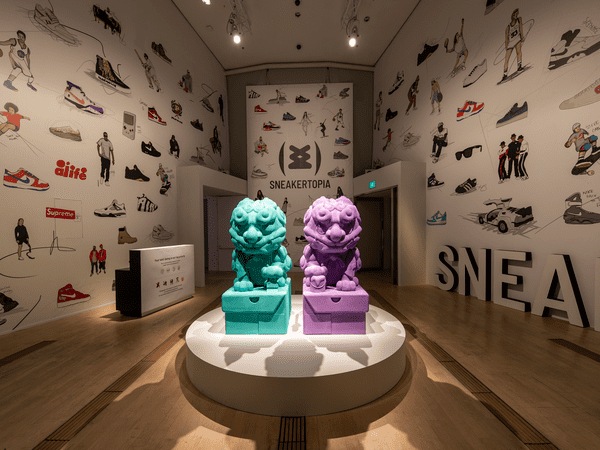 Sneakertopia: Step Into Street Culture diselenggarakan di ArtScience Museum