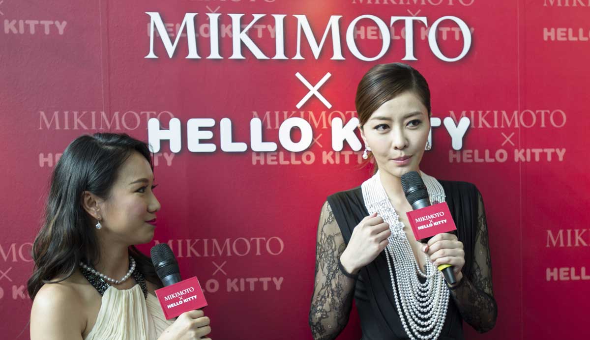 Xiong Dai Lin dan koleksi Mikimoto x Hello Kitty di Marina Bay Sands