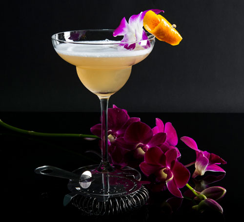 Cocktail oleh Club55 di Marina Bay Sands