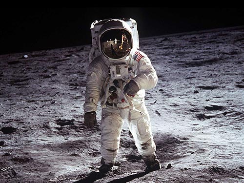 ArtScience On Screen: Moon Heroes