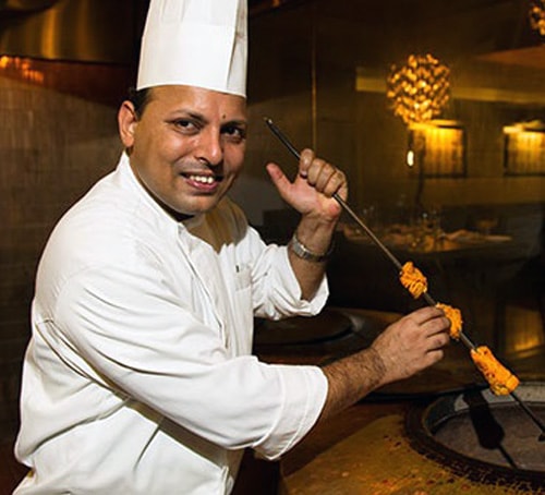 Chef Javed Ahamad di Punjab Grill di Marina Bay Sands