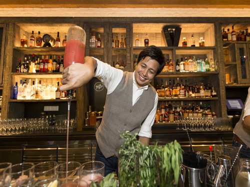 The bird - pesta jelang malam di Marina Bay Sands