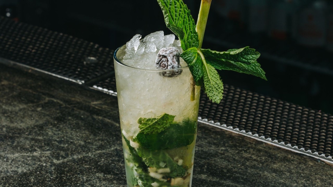 2 glasses of Prosecco served at CE LA VI SkyBar, the top nightclubs in Singapore