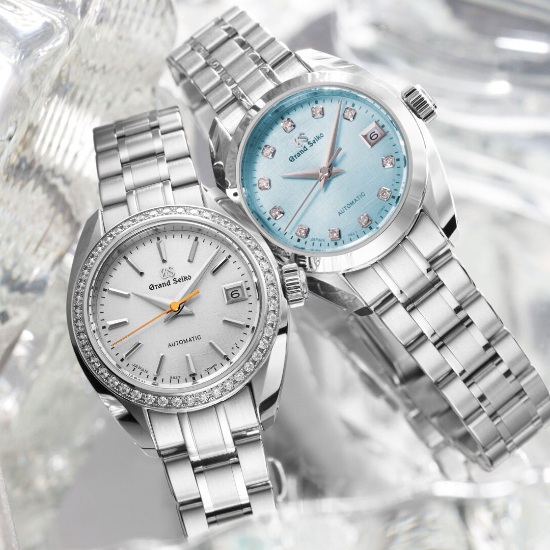 A pair of watch to gift your loved ones on Valentine's Day