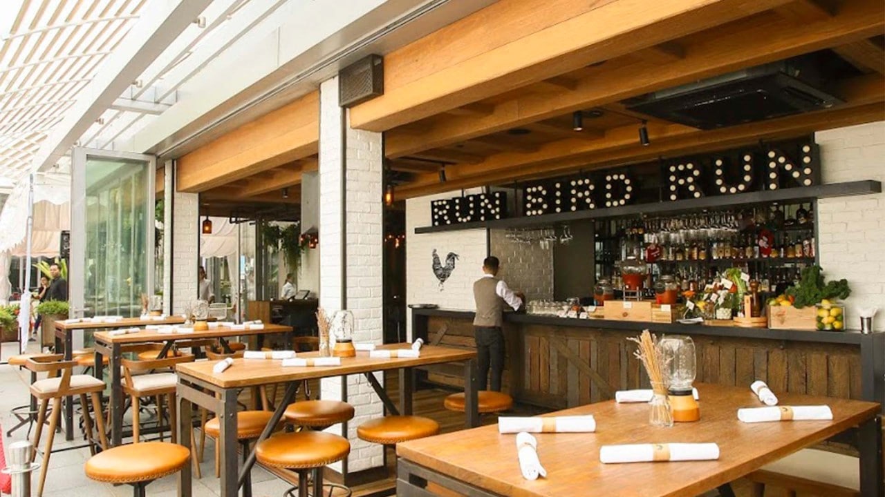 Unobstructed Views of the City Skyline in Yardbird Southern